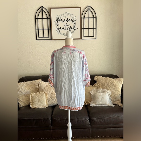 Curations Pastel Blue Embroidered Floral Kimono Size M/L Summer Beach Boho - Picture 13 of 15